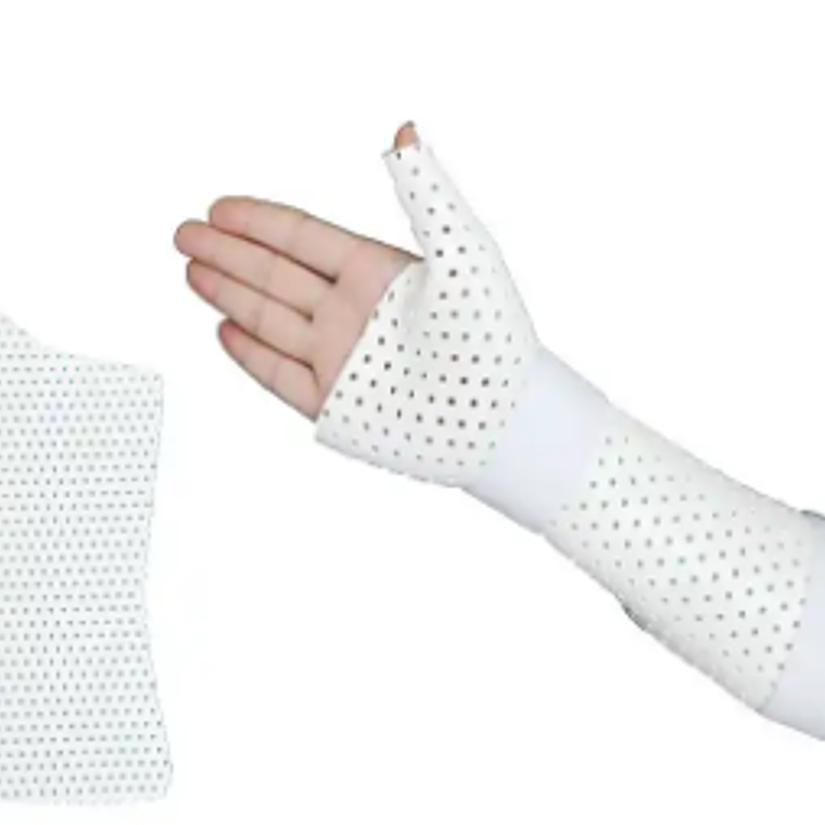 INMOVILIZADOR DE MUÑECA Y PULGAR ESPIGA ENVOLVENTE (TIPO TUBULAR) TERMOPLÁSTICO PRECORTADO LISTO PARA MOLDEAR 1