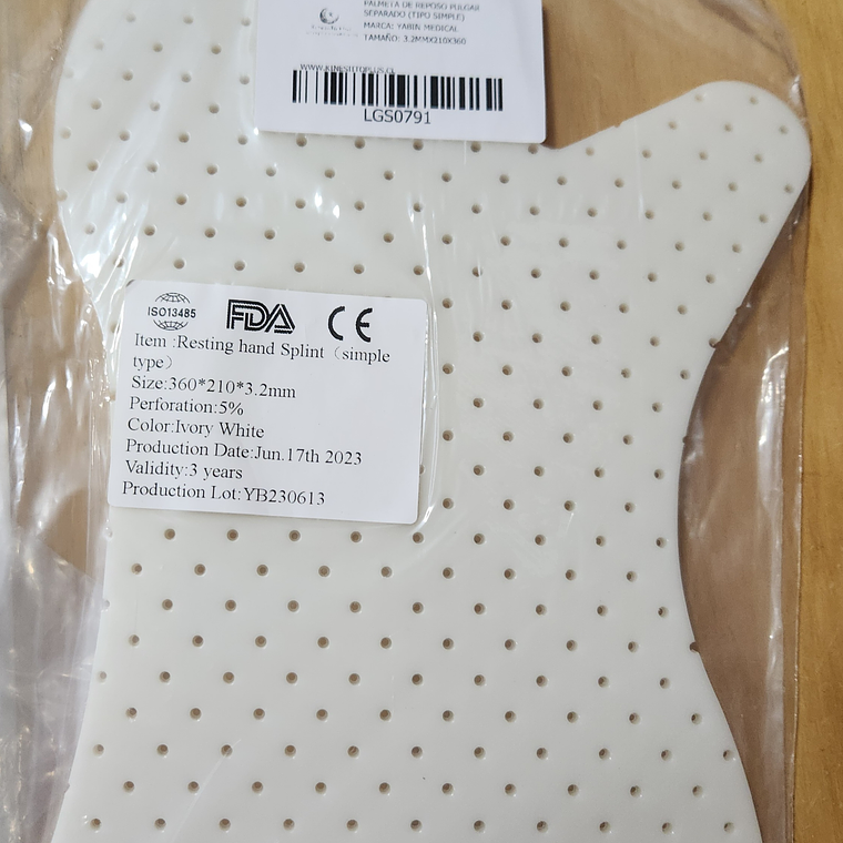 PALMETA DE REPOSO PULGAR SEPARADO (TIPO SIMPLE) TERMOPLÁSTICO PRECORTADO LISTO PARA MOLDEAR 1