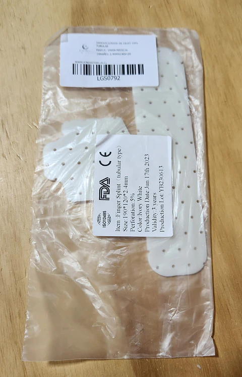 INMOVILIZADOR DE DEDO TIPO TUBULAR (TERMOPLÁSTICO PRECORTADO LISTO PARA MOLDEAR)