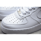 Air Force 1 triple white 4