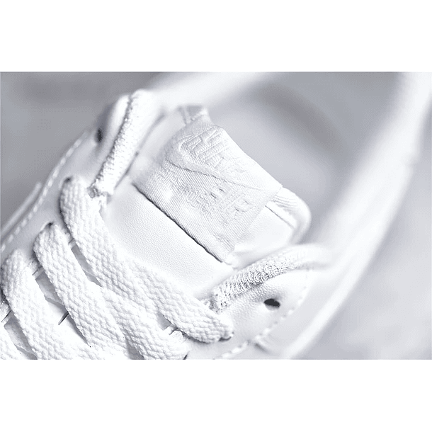 Air Force 1 triple white 5