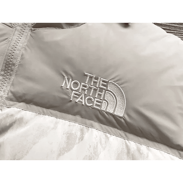 Chaqueta The north face nuptse sky 8