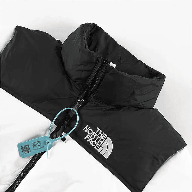 Chaqueta The north face nuptse blanca 3