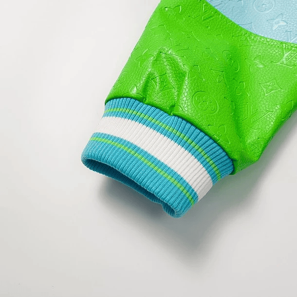 Varsity Jacket louis vuitton blanca world 4