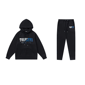 Conjunto Trapstar Negro Logo Blanco/Celeste/Azules