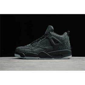 Jordan retro 4 x Kaws black