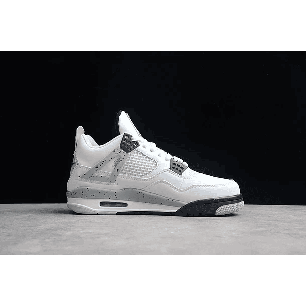 Jordan retro 4 White cement 2