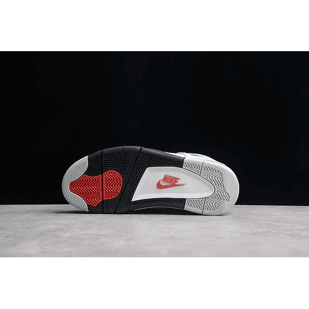 Jordan retro 4 White cement 3