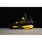 Jordan retro 4 thunder 1