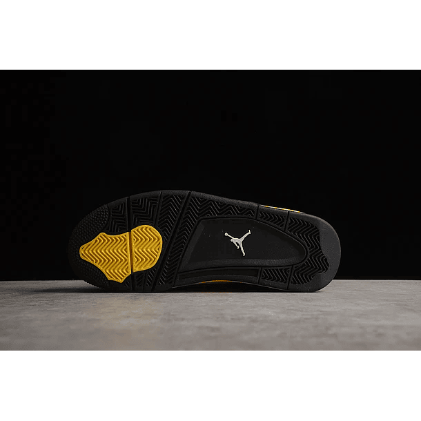 Jordan retro 4 thunder 3