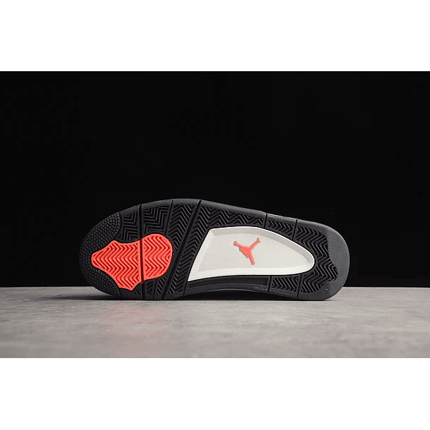 Jordan retro 4 Taupe Haze 3