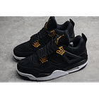 Jordan retro 4 royalty 5