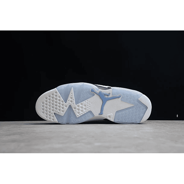 Jordan retro 6 UNC 3