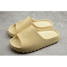 Yeezy Slide crudo 1