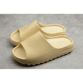 Yeezy Slide crudo