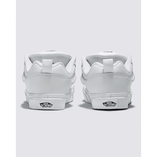 Vans Knu Skool triple white 4