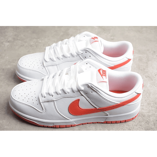 Dunk low white picante red 4