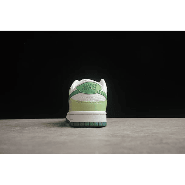 Dunk low white green sail 4