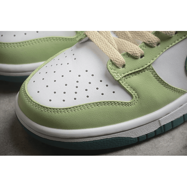 Dunk low white green sail 6