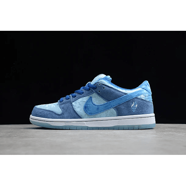 Dunk low strangelove blue 1