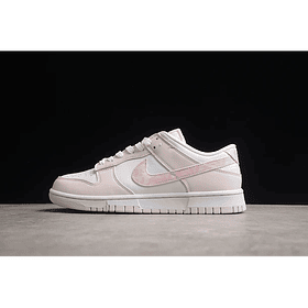 Dunk low soft pink