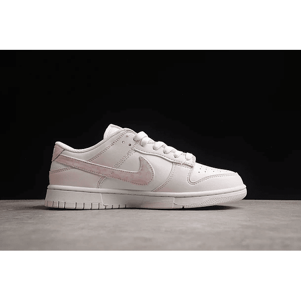 Dunk low soft pink 2
