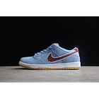Dunk low sb valor blue team maroon 1