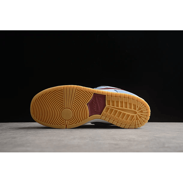 Dunk low sb valor blue team maroon 3