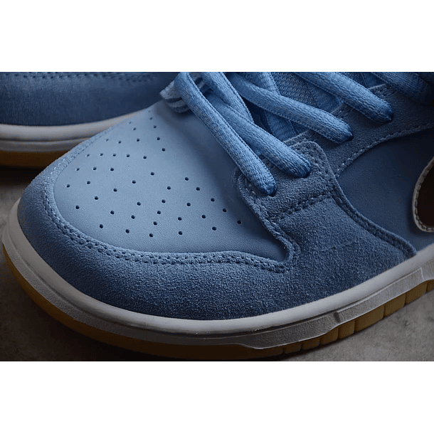 Dunk low sb valor blue team maroon 6