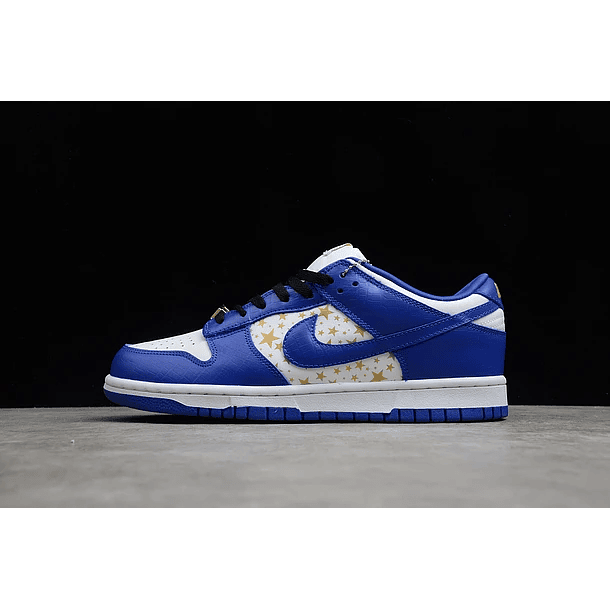 Dunk low sb supreme royal blue 1