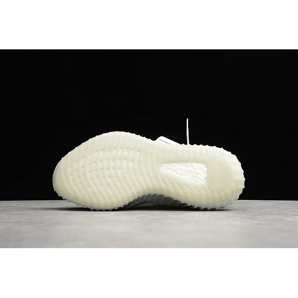 Yeezy boost 350 v2 zebra 3