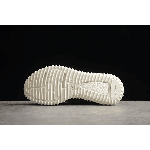 Yeezy boost 350 v2 turtle dove 3