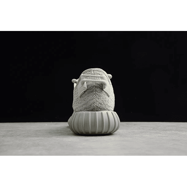 Yeezy boost 350 v2 moonrock 4