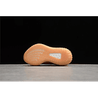 Yeezy boost 350 v2 mono clay 3