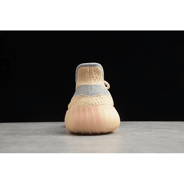 Yeezy boost 350 v2 linen reflective 4