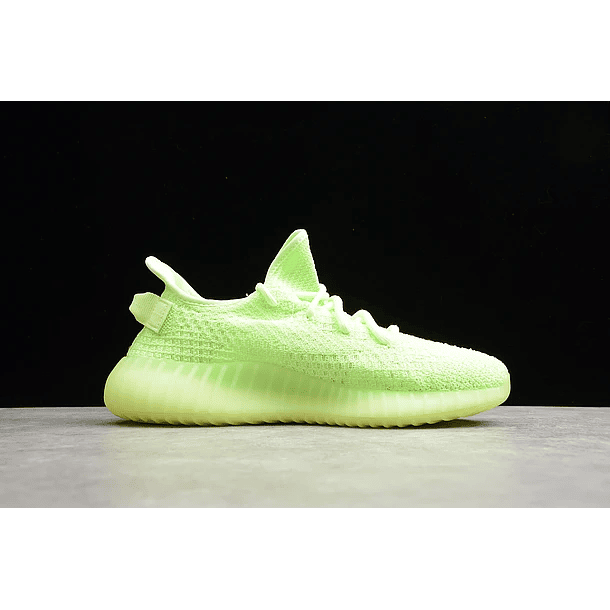 Yeezy boost 350 v2 gid 'glow' 2