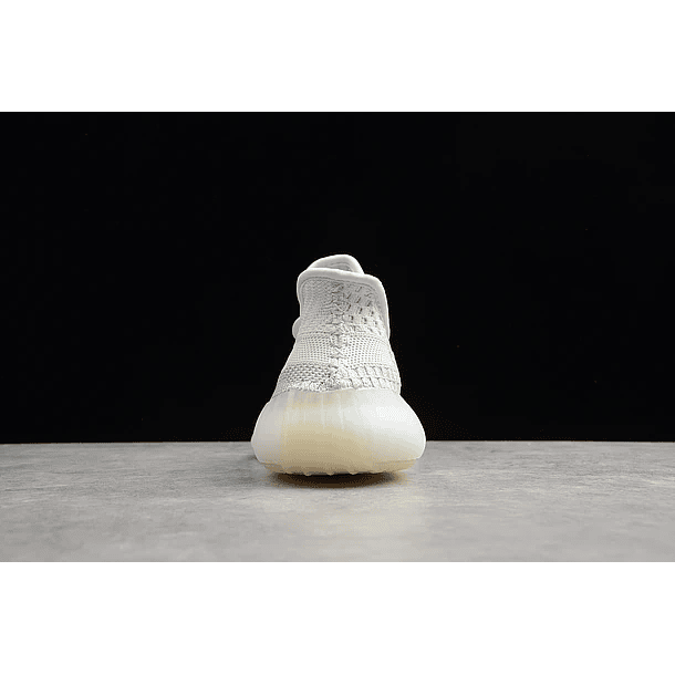Yeezy boost 350 v2 cloud white reflective 4