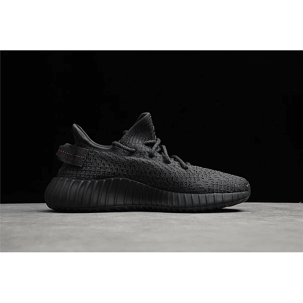 Yeezy boost 350 v2 black non reflective 2