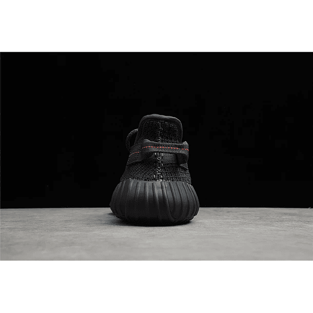 Yeezy boost 350 v2 black non reflective 4