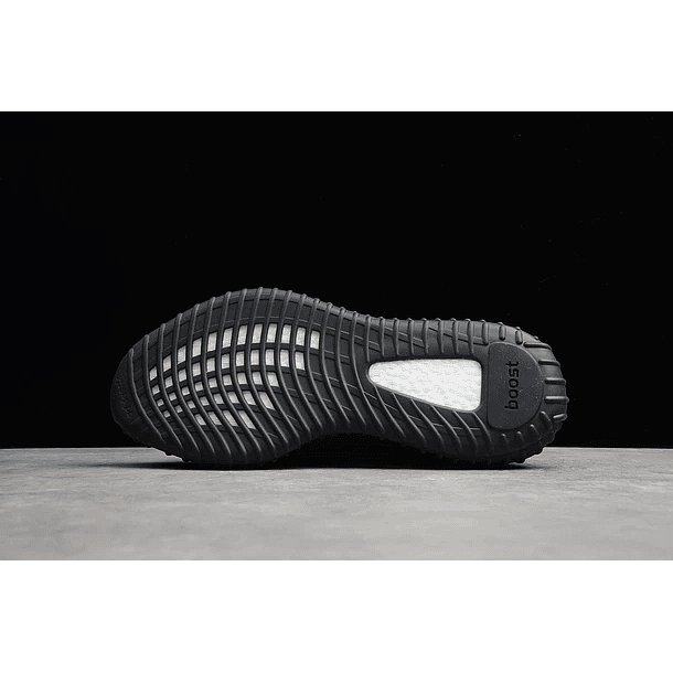 Yeezy boost 350 v2 static black 3