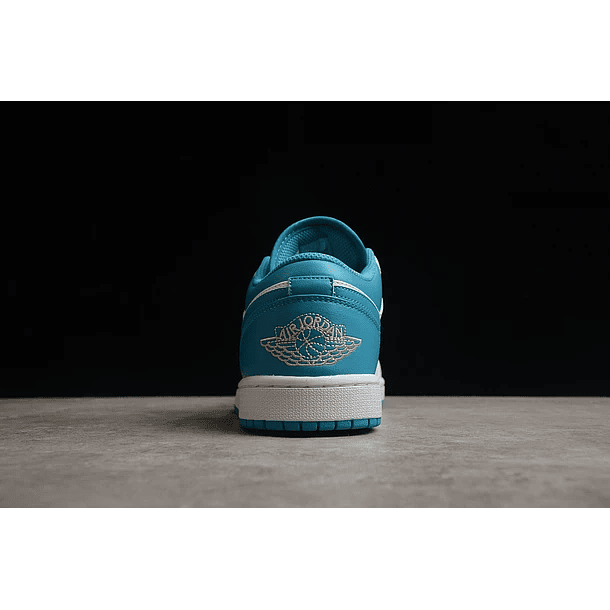 Jordan 1 low aquatone 3