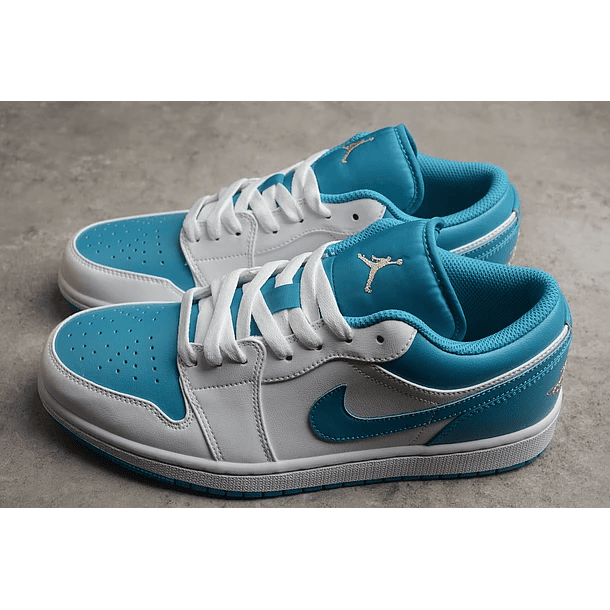 Jordan 1 low aquatone 4