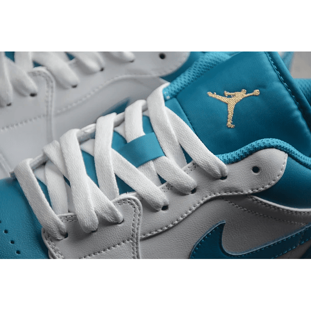 Jordan 1 low aquatone 6