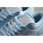 Jordan 1 low white ice blue 6