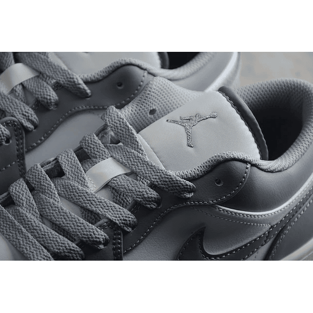 Jordan 1 low vintage grey 6