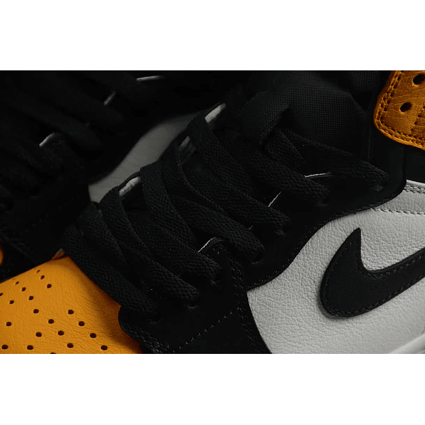 Jordan 1 mid Yellow Toe 4