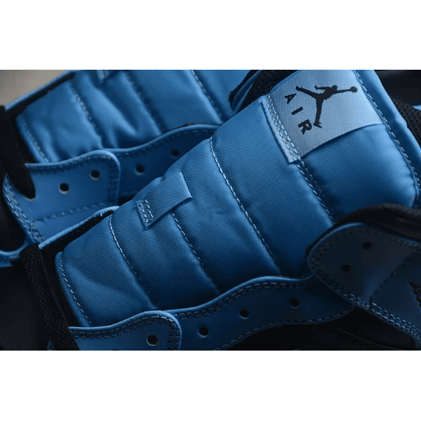 Jordan 1 mid university blue black 6