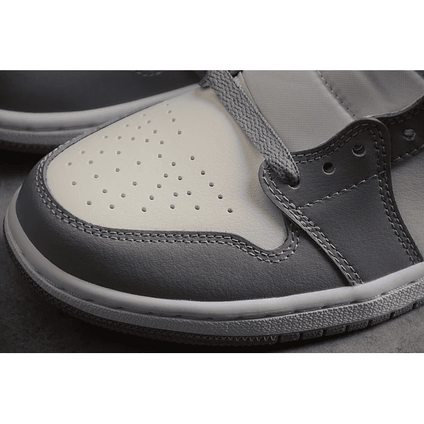 Jordan 1 mid stealth 4