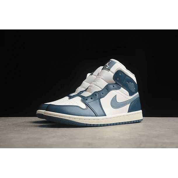 Jordan 1 Mid sky j french blue 2