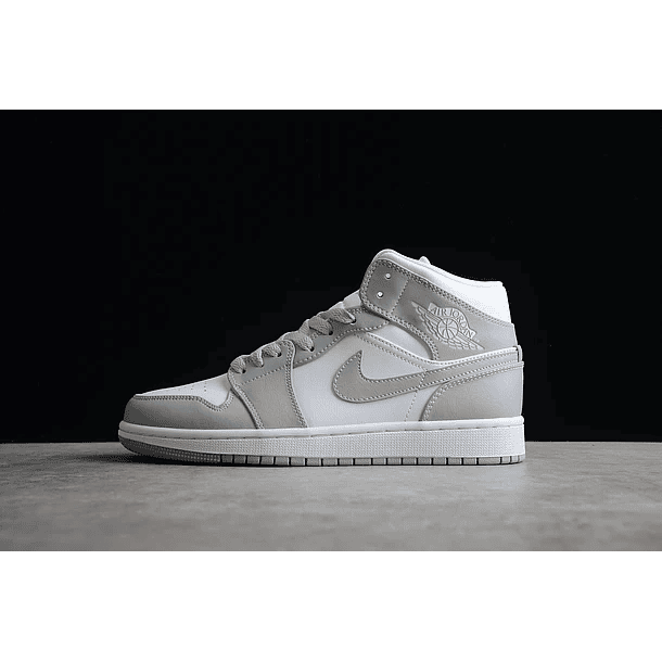 Jordan 1 mid linen 1